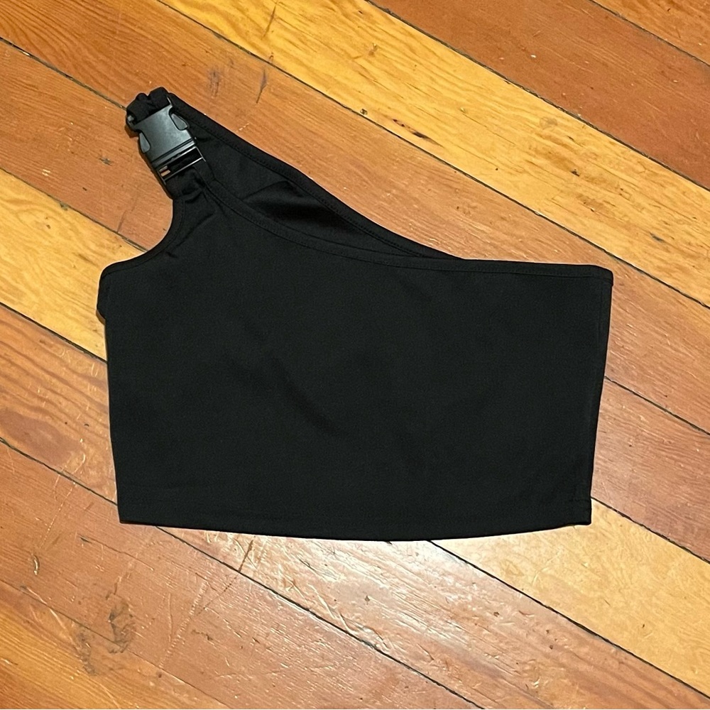 Shein crop top size Medium